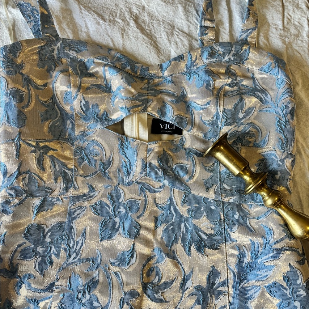 Vici Blue and Cream Floral Midi Dress